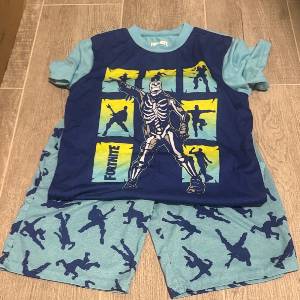 Boys Fortnite Pajama Set